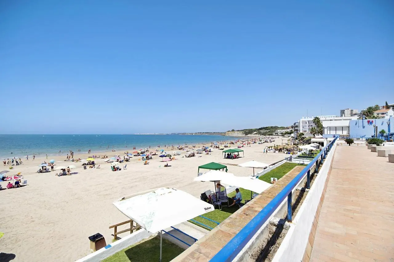 Primera línea con vistas al mar El Puerto de Santa María 0*,